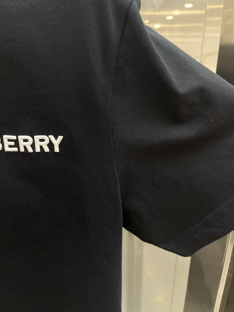 Burberry T-Shirts